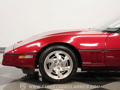 Used 1990 Chevrolet Corvette Convertible image 23
