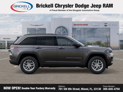 New 2025 Jeep Grand Cherokee Laredo X image 21