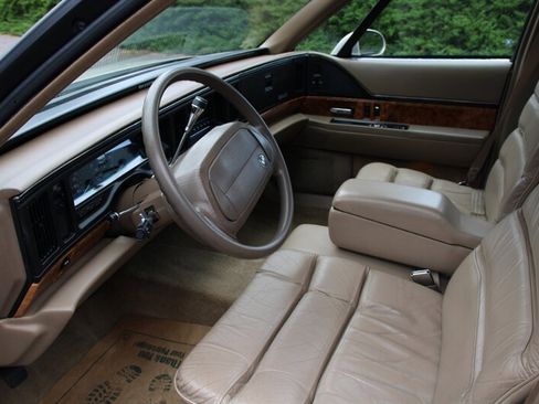 Used 1992 Buick Le Sabre Limited FWD image 5