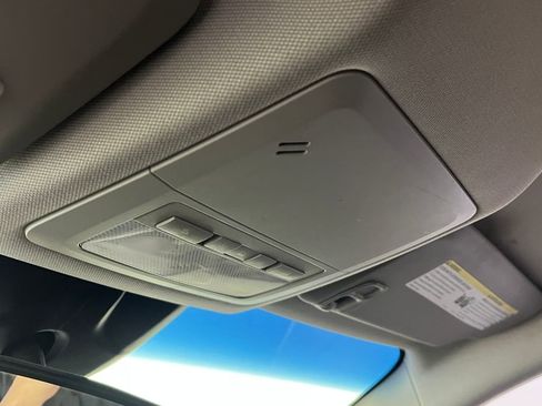 Used 2015 Chevrolet Cruze LT w/ Technology Package image 54