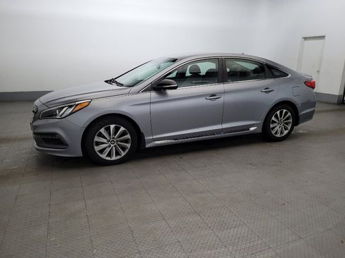Used 2016 Hyundai Sonata Sport FWD image 2