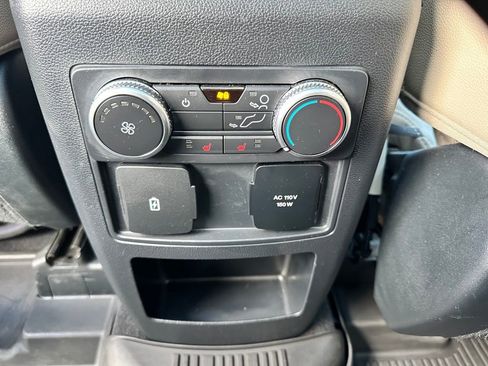 Used 2021 Ford Explorer Limited w/ Hybrid Equipment Group 310A image 17