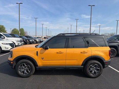 Used 2021 Ford Bronco Sport Badlands w/ Badlands Package image 3