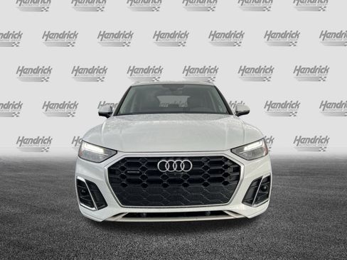 Used 2023 Audi Q5 2.0T Premium Plus w/ Premium Plus Package image 3