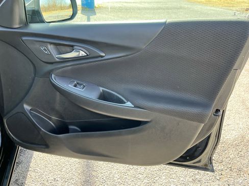 Used 2023 Chevrolet Malibu LT image 31