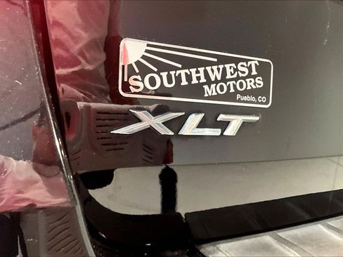 Used 2022 Ford Explorer XLT w/ Equipment Group 202A AWD/4WD image 24