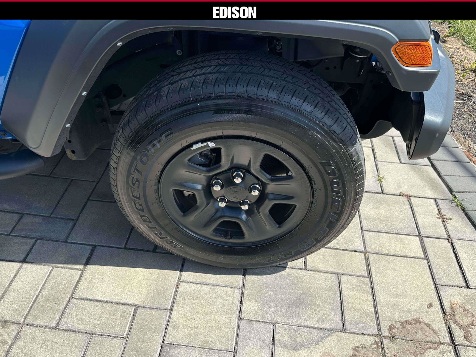Used 2023 Jeep Gladiator Sport w/ Trailer Tow Package AWD/4WD image 7