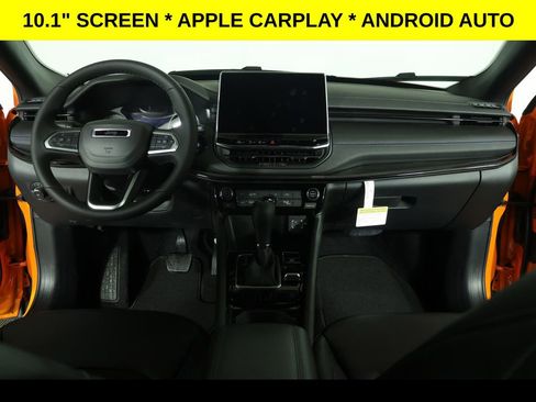 New 2026 Jeep Compass Latitude image 5