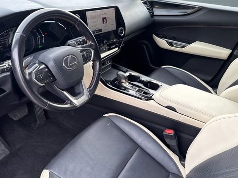 Used 2022 Lexus NX 350 AWD image 4