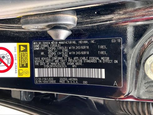 Used 2019 Toyota Highlander XLE FWD image 35