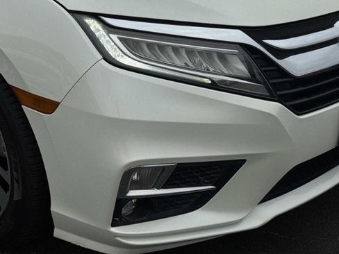 Used 2019 Honda Odyssey Elite image 4