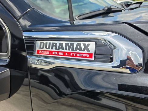 Used 2022 GMC Sierra 2500 Denali AWD/4WD image 12
