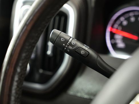 Used 2019 Chevrolet Silverado 1500 LT w/ Texas Edition image 14