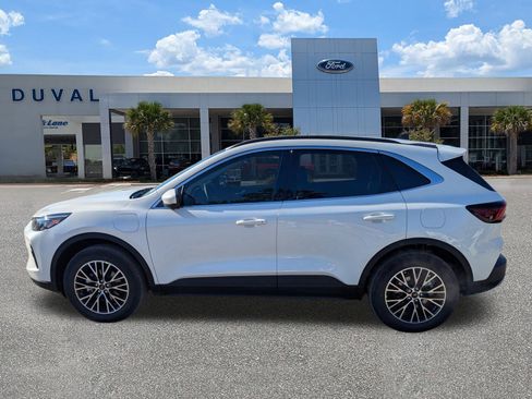 New 2026 Ford Escape SE w/ PHEV Premium Package image 7