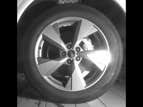 Certified 2025 Audi Q5 2.0T Premium AWD/4WD image 26
