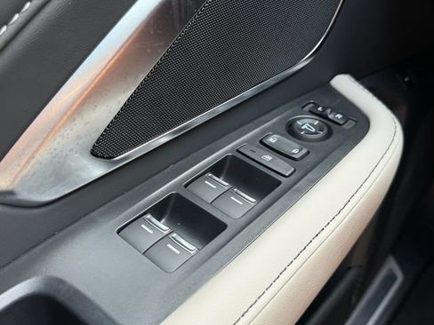 New 2026 Acura RDX SH-AWD image 17