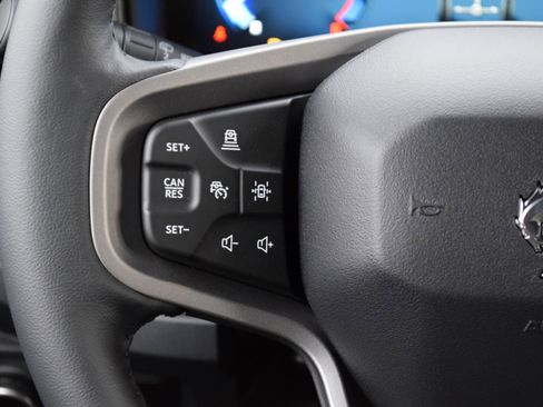 New 2026 Ford Bronco Badlands image 9