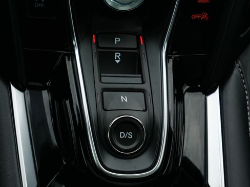 Certified 2025 Acura RDX SH-AWD image 24