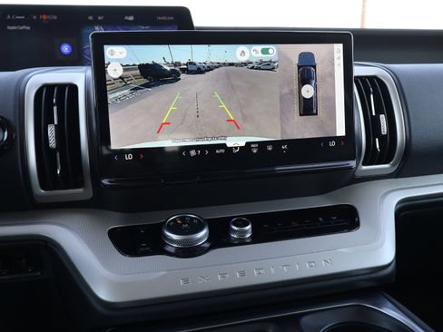 Used 2025 Ford Expedition Max Active image 21