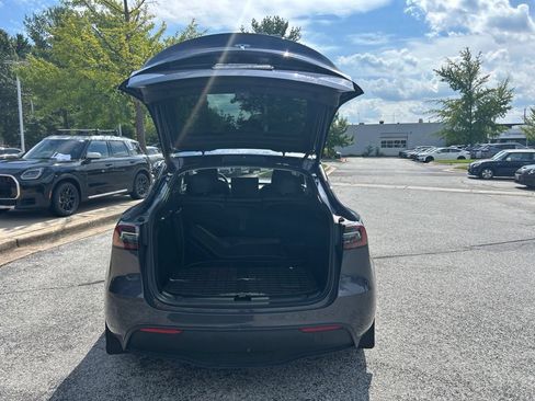 Used 2023 Tesla Model Y Long Range AWD/4WD image 11