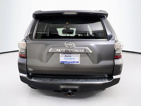 Used 2021 Toyota 4Runner SR5 AWD/4WD image 6