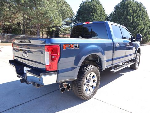 Used 2017 Ford F250 Lariat w/ Lariat Ultimate Package image 6