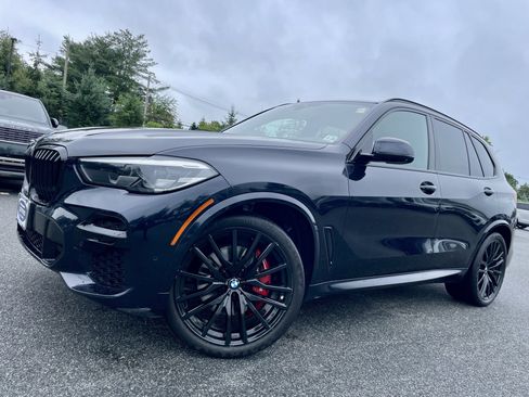 Used 2023 BMW X5 xDrive40i w/ M Sport Package AWD/4WD image 36