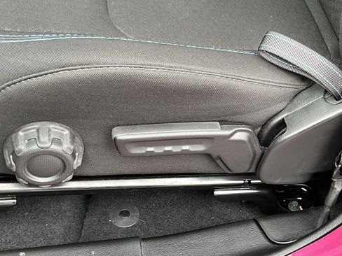 Used 2024 Jeep Wrangler Unlimited Rubicon 4xe w/ Convenience Group image 15