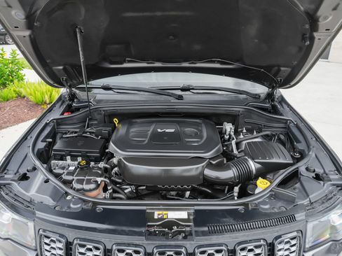 Used 2019 Jeep Grand Cherokee Altitude RWD image 43
