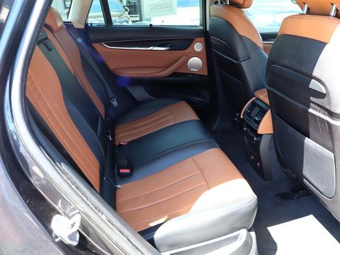 Used 2015 BMW X6 xDrive50i AWD/4WD image 22