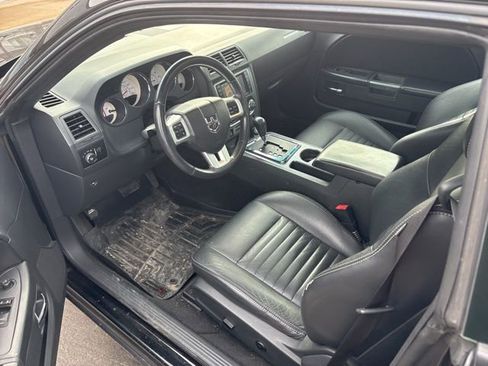 Used 2011 Dodge Challenger R/T image 15