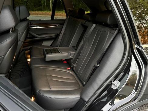 Used 2016 BMW X5 xDrive50i image 8