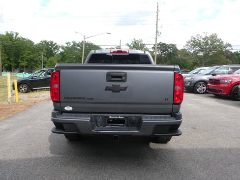 Used 2019 Chevrolet Colorado LT w/ LT Convenience Package AWD/4WD image 6