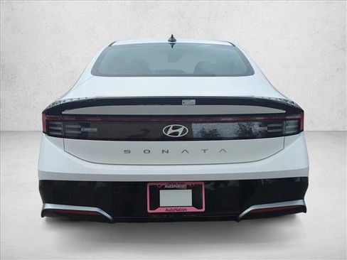 Used 2025 Hyundai Sonata SEL image 8