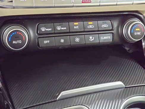 Used 2023 Kia Stinger GT-Line w/ Sun & Sound Package RWD image 20