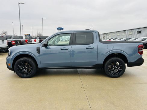 New 2026 Ford Maverick Lariat w/ Black Appearance Package image 39