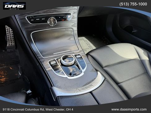 Used 2017 Mercedes-Benz C 300 4MATIC Sedan image 44