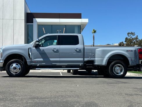 New 2026 Ford F350 Lariat w/ Lariat Premium Package AWD/4WD image 6