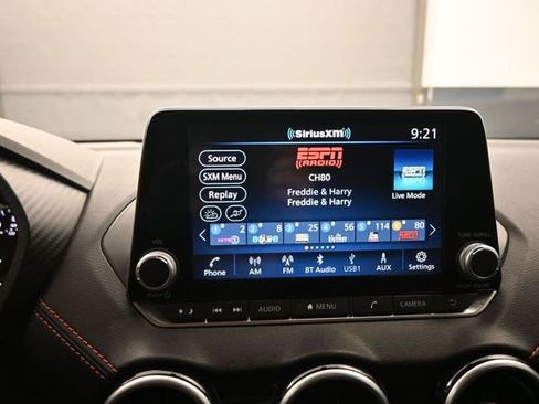 Used 2025 Nissan Sentra SR FWD image 16
