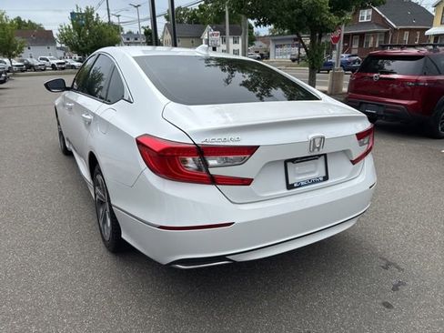 Used 2020 Honda Accord EX image 8