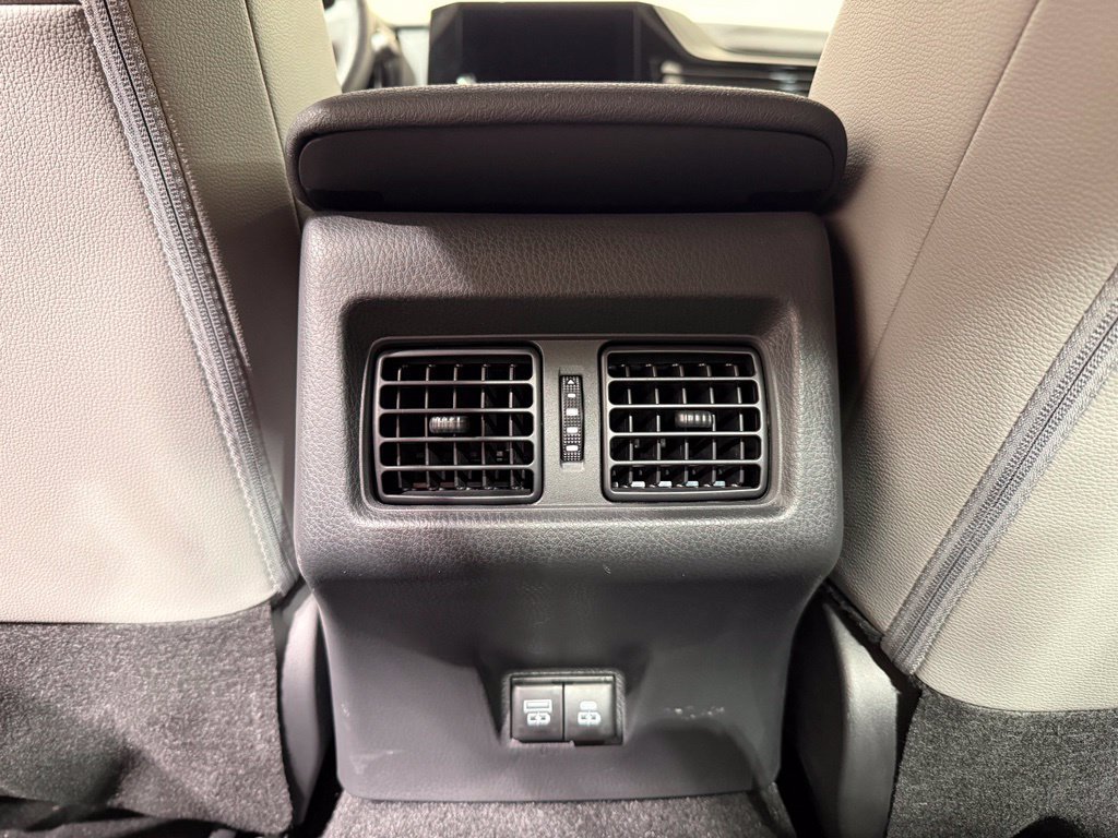 Certified 2026 Toyota Camry SE w/ Convenience Package AWD/4WD image 19