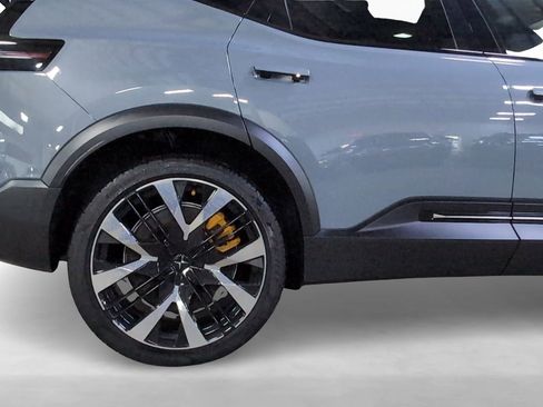 Used 2025 Polestar Polestar 3 image 24