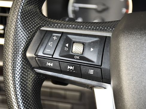 Used 2024 Mitsubishi Outlander ES AWD/4WD image 20