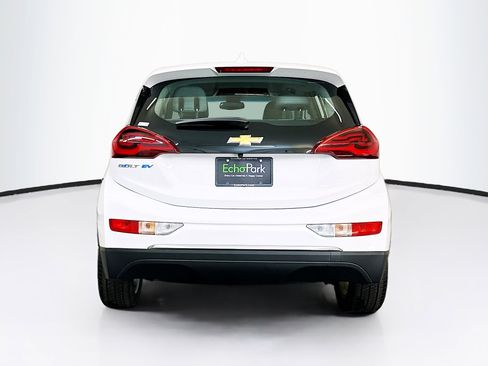 Used 2018 Chevrolet Bolt LT FWD image 7