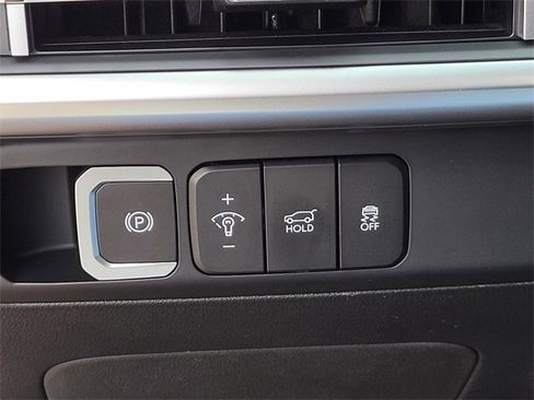 New 2026 Hyundai Santa Fe SE image 15