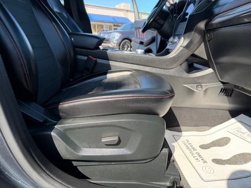 Used 2022 Ford Edge ST-Line AWD/4WD image 40