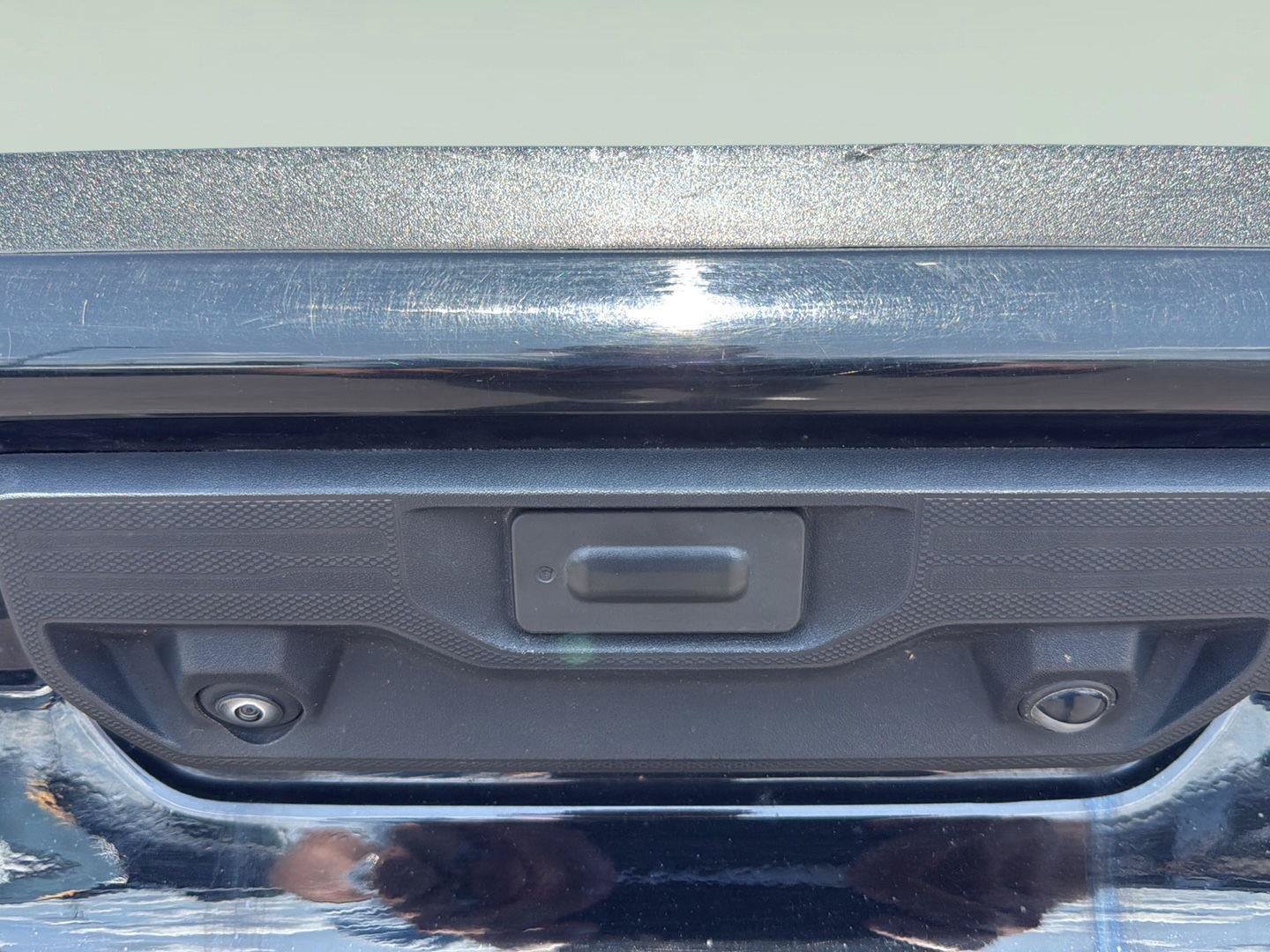 Used 2024 Chevrolet Silverado 1500 RST AWD/4WD image 7