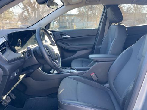 Used 2025 Buick Encore GX Preferred image 6