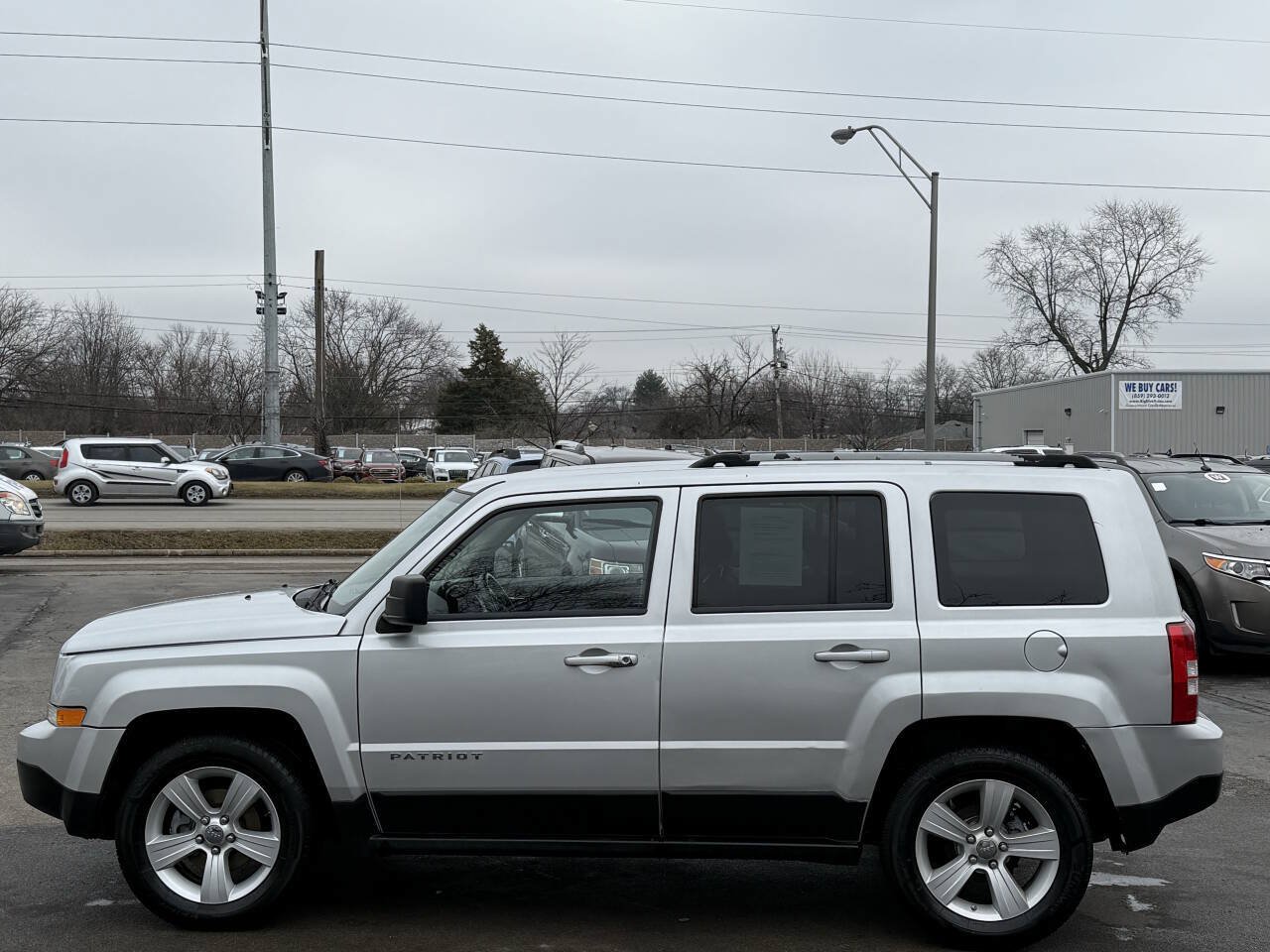 Used 2011 Jeep Patriot Latitude FWD image 5