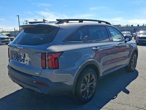 Used 2023 Kia Sorento X-Line EX AWD/4WD image 4